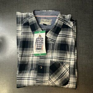 An Original Flag & Anthem Dry Goods Supply Men's XL Blue/White Long Sleeve Plaid